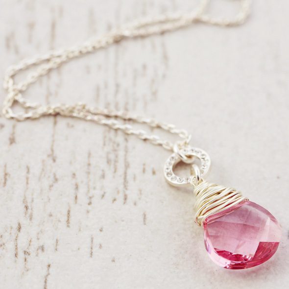 Beautiful and stylish necklace with swarovski crytal detailing and wire wrap, in a variety of colours.